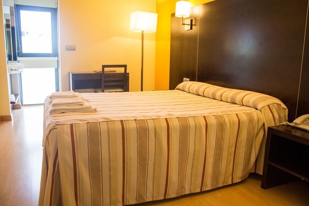 Hotel Alda Cardena Burgos Luaran gambar